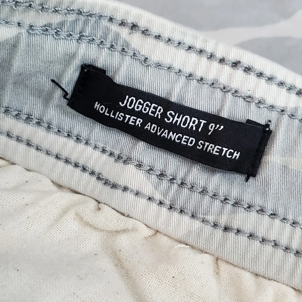 Hollister Men Shorts XL Gray Camouflage Jogger Short 9